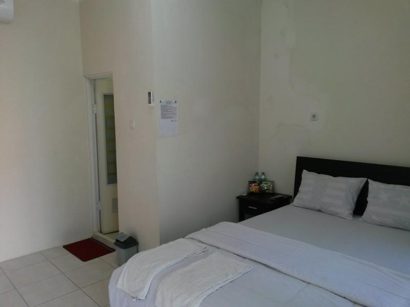 Hotel Dubai Sumenep 외부 사진